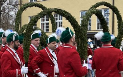 Besuch der Schäffler an unserer Schule
